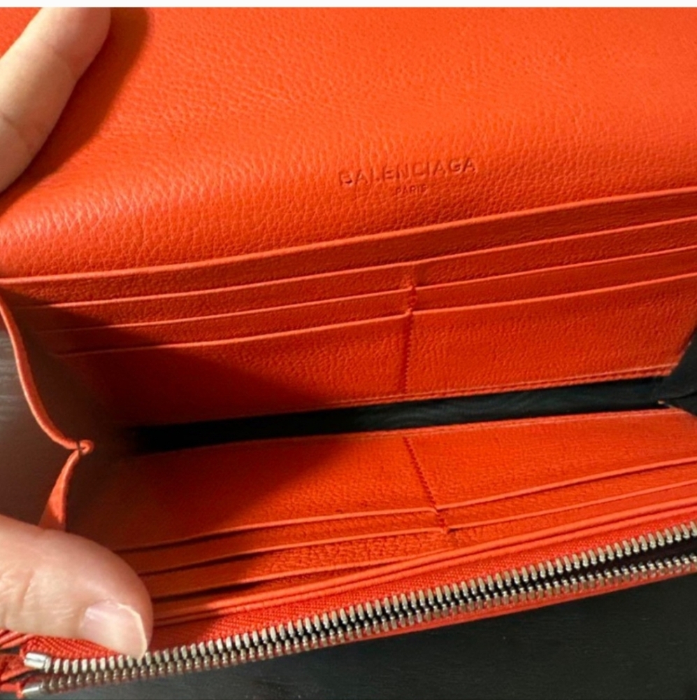 Balenciaga Calfskin Leather Burnt Orange Wallet Full Inclusion (EUC) - Picture 7 of 16